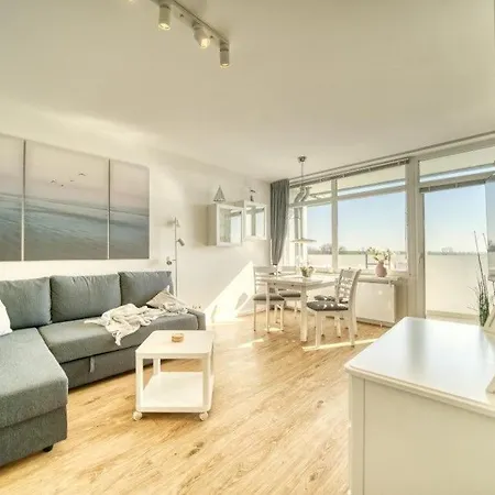 - Haus L, App 0l0609 Apartment *
